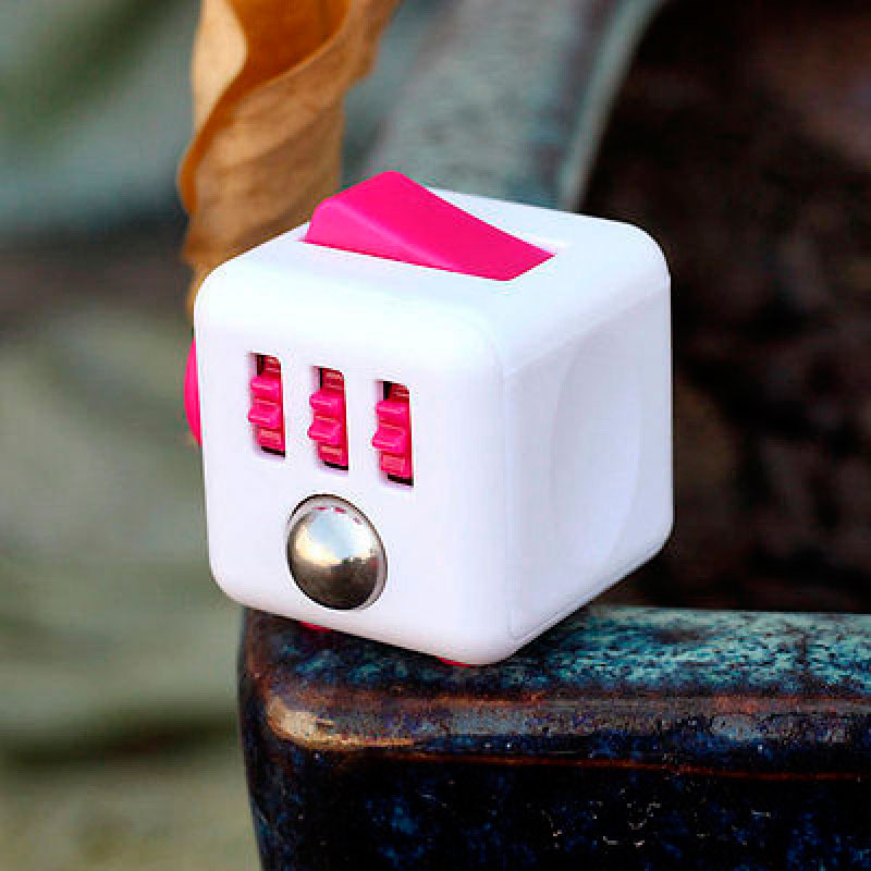 Mini Cubo antiestres clics Joystick Interruptor Roll Candado Hendidura rosa con blanco