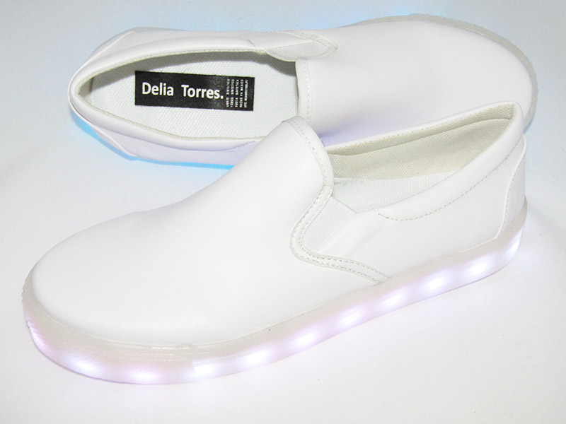 Tenis Kenny  Blanco, Flash Light Up-Delia Torres