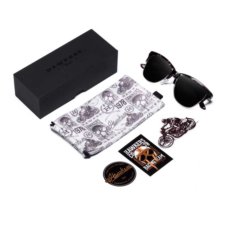 Lentes de Sol Carey Grey Dark Classic X Unisex Hawkers