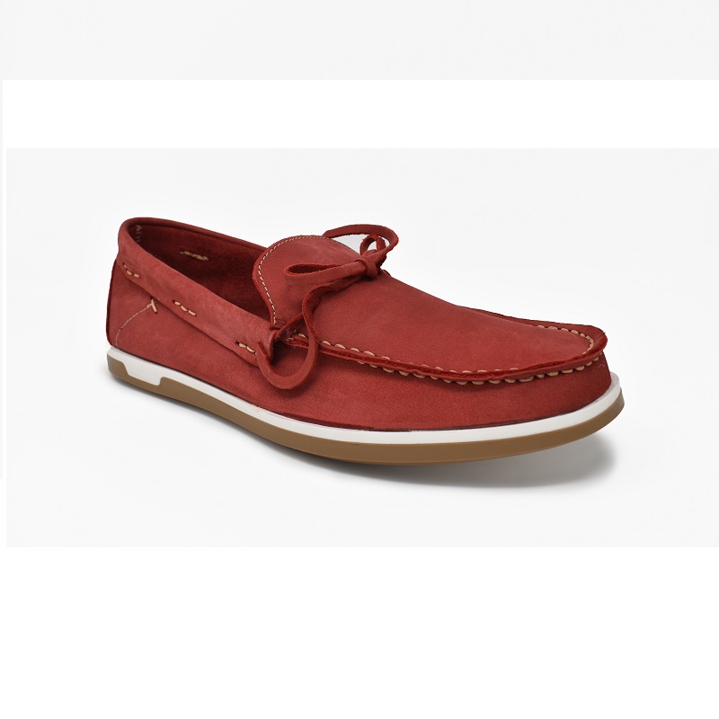 Mocasín De Piel En Color Rojo Y Suela Bicolor