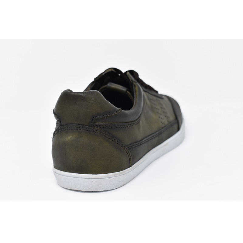 TENIS DE PIEL EN COLOR VERDE WARLOCK