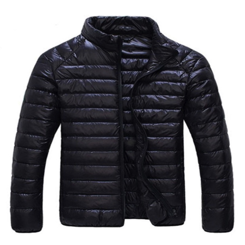 Chamarra de pluma de ganso Negra ultra ligera con bolsa para hombre-sofistik2