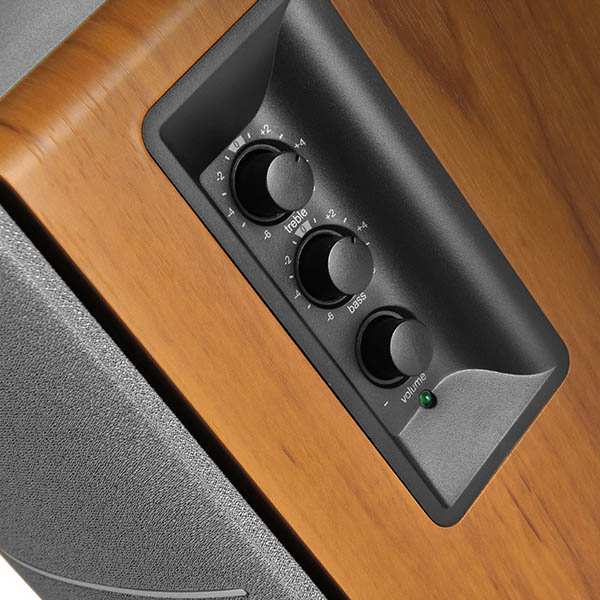 Bocinas Tipo Estudio Edifier R1280DB Color Madera