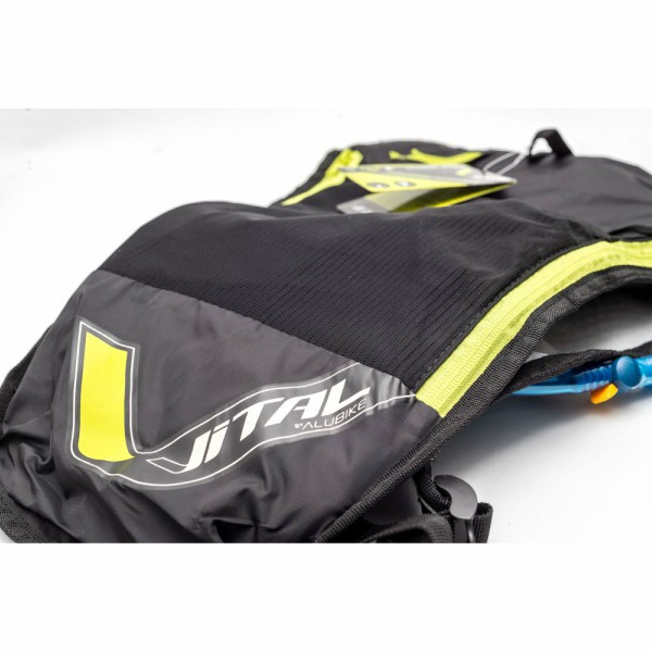 Mochila Vital 414981 con Bolsa De Hidratación