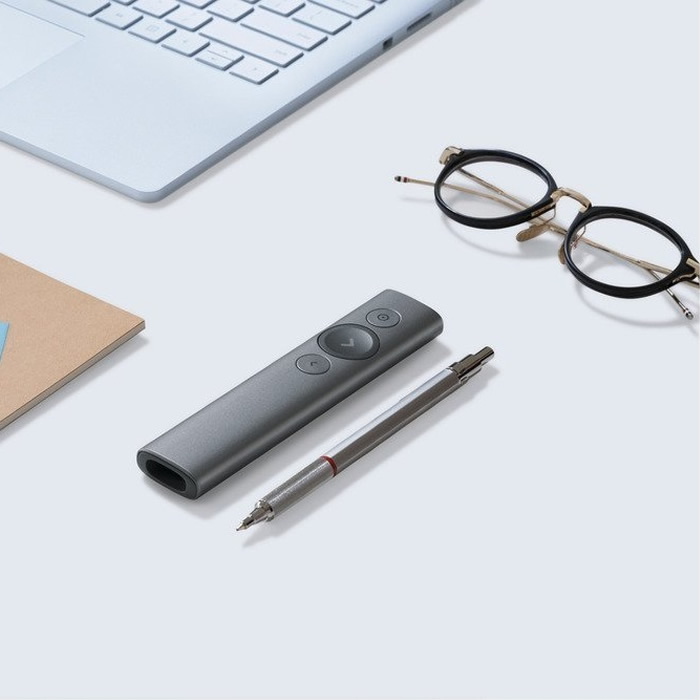 Presentador Logitech Spotlight Recargable Bluetooth y USB Inalambrico 910-005216