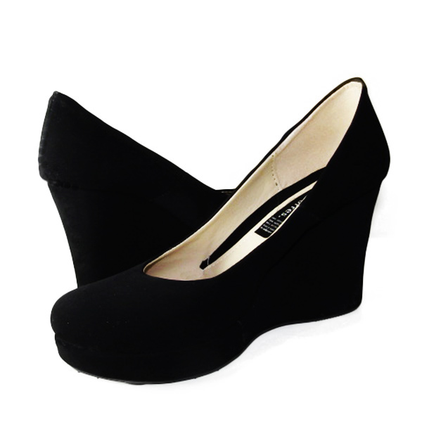 Zapatilla  Black Platform Pumps -Delia Torres