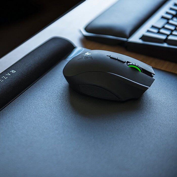 MousePad Razer Vespula V2 Doble Cara Descansa Muñenacas RZ02-02180100-R3U1