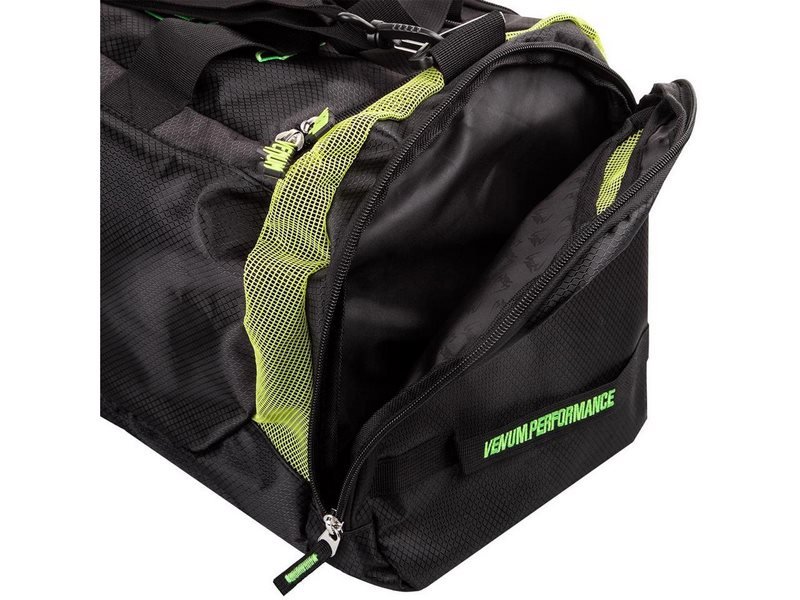 Maleta Venum Trainer Lite Sports Bag Negro / Verde Neón