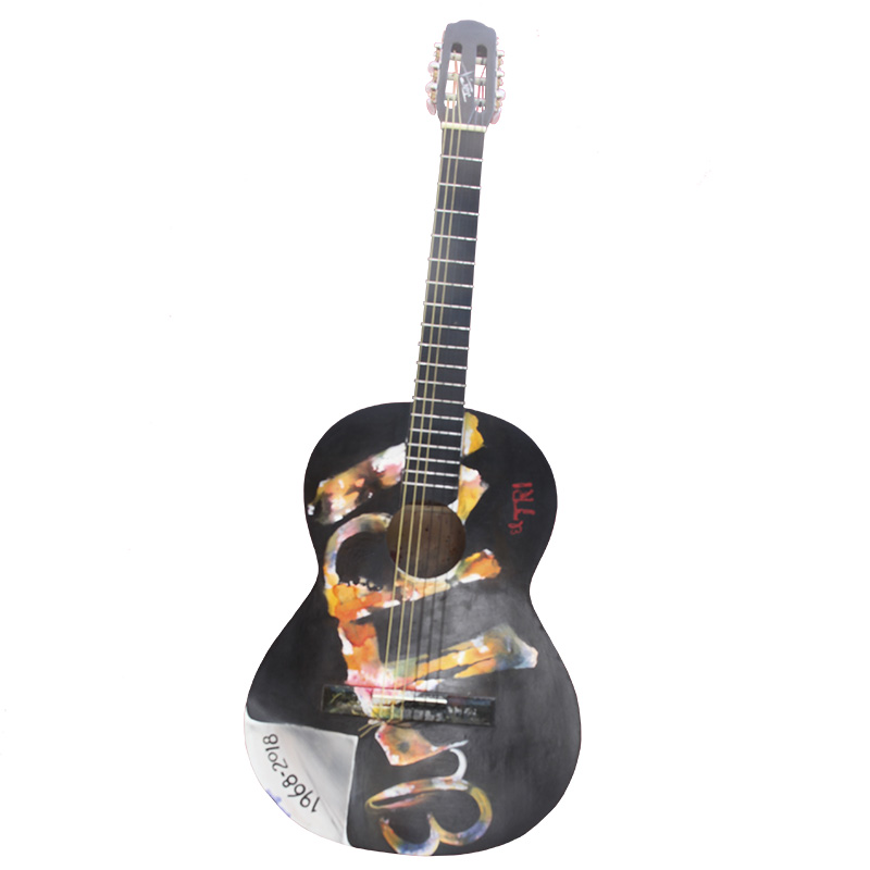 GUITARRA ACÚSTICA EL TRI  1968-2018