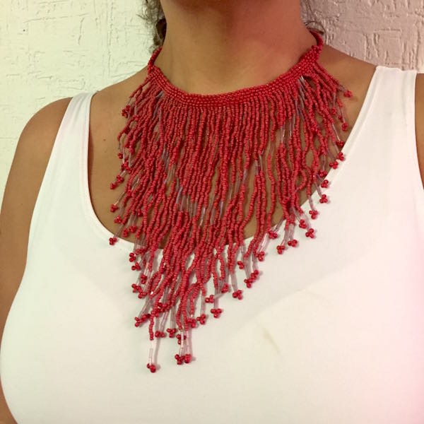 Collar Artesanal En V Diferentes Colores