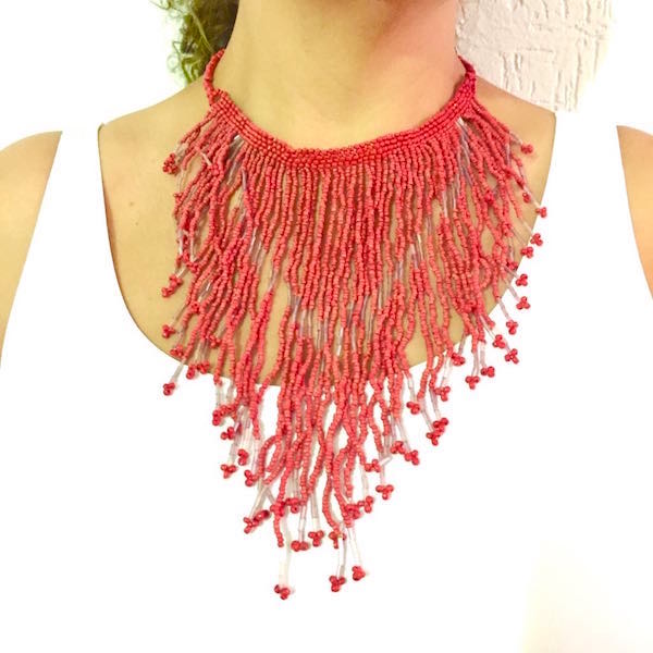 Collar Artesanal En V Diferentes Colores