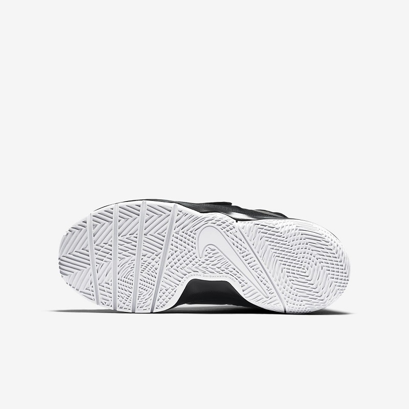 NIKE TEAM HUSTLE D 8 NEGRO PIEL