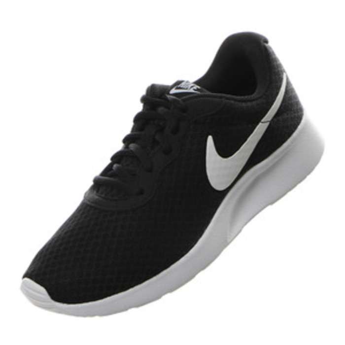 Tenis Nike Tanjun Negro/Blanco 812655 011