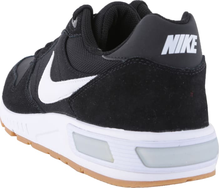Tenis Nike Nightgazer Negro/Blanco - 644402 006