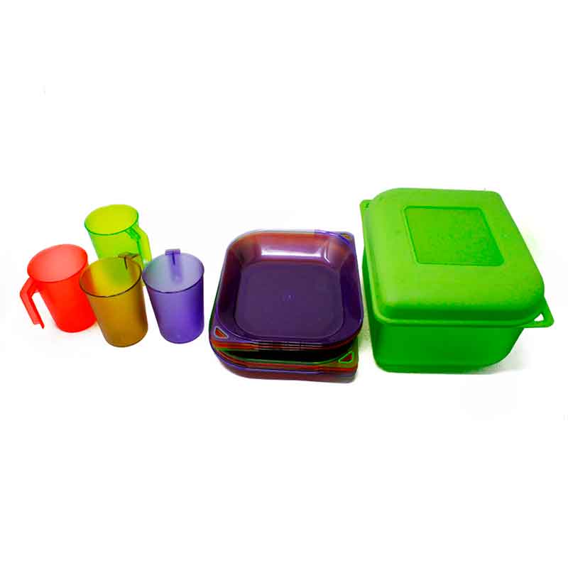 Kit de Cocina Todo en 1 Set de Piezas de Platos y Vasos Para Campismo en Caja Coleman  2000003272.