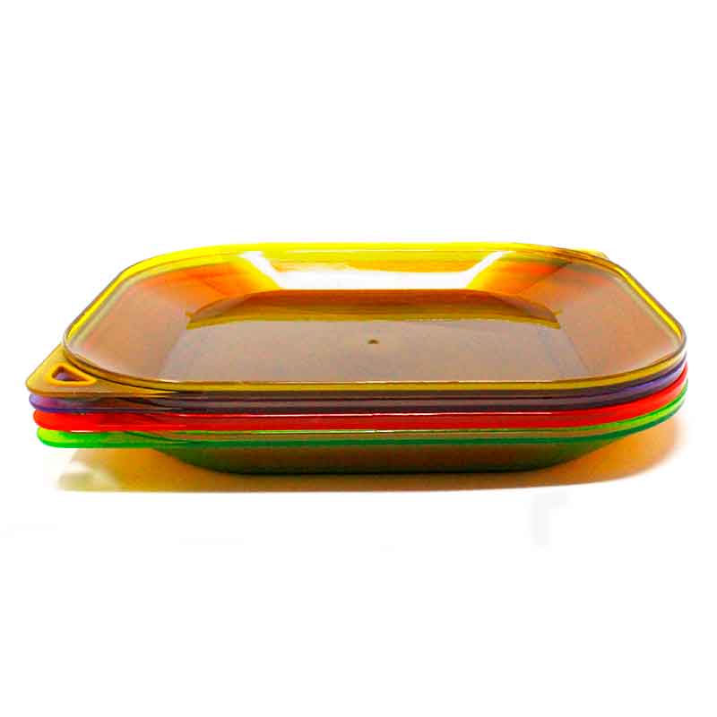 Kit de Cocina Todo en 1 Set de Piezas de Platos y Vasos Para Campismo en Caja Coleman  2000003272.