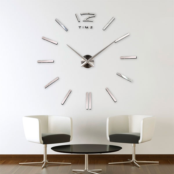 Reloj de Pared Minimalista Color Plata