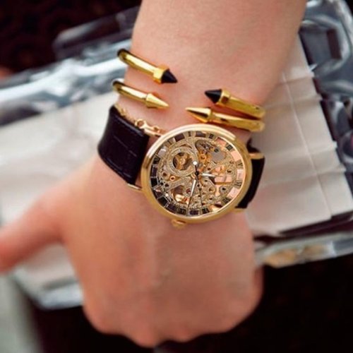 Reloj Luxury Gold Leather (Dorado-Negro)