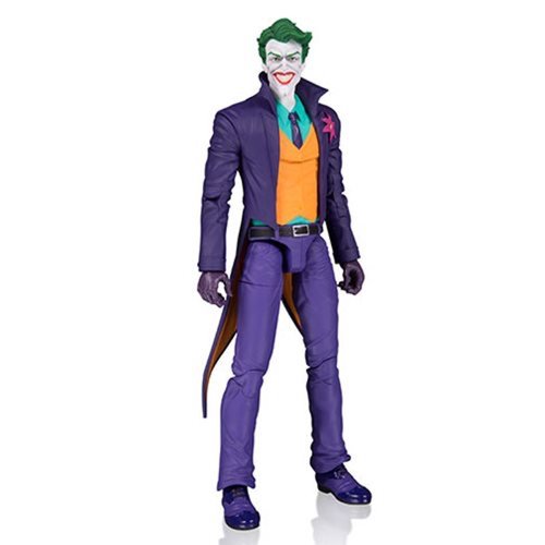 Joker DC Essentials figura de accion 