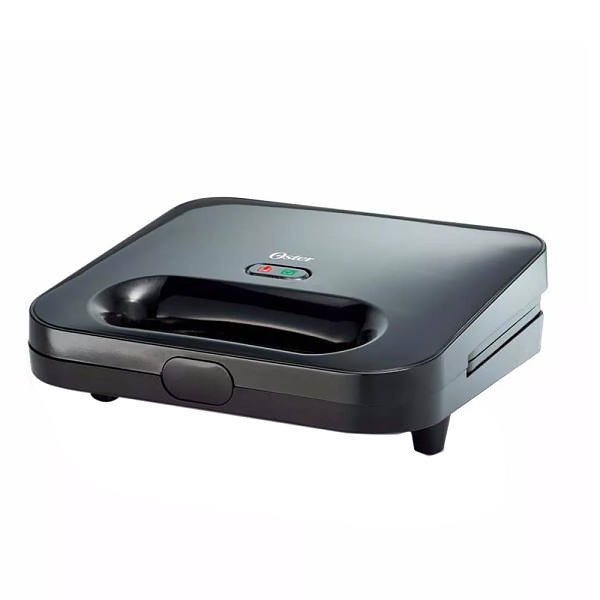 Sandwichera Oster 2 panes compacta modelo CKSTSM2885-013.