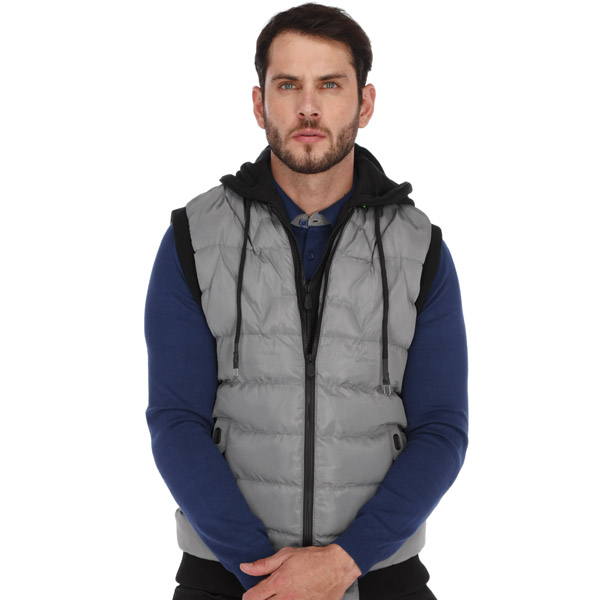 chaleco con gorro hombre