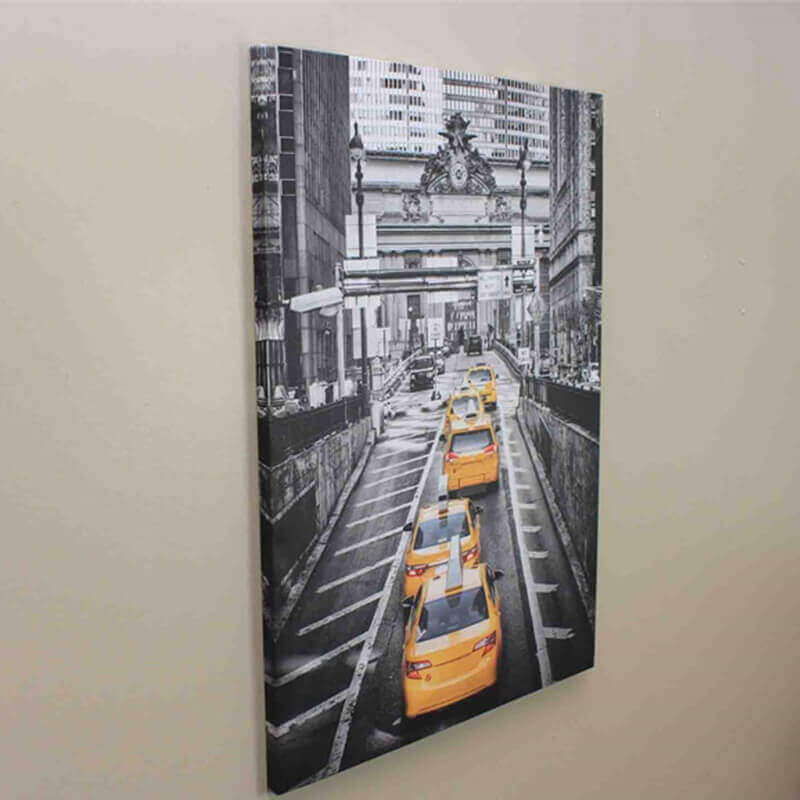 Cuadro de pared Taxi New York color a blanco y negro-  SAGEBROOK HOME.