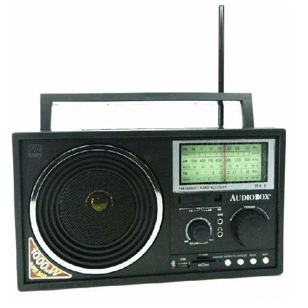 Radio Clásico AMFM Entrada Usb Sd Card Audiobox Rx5 