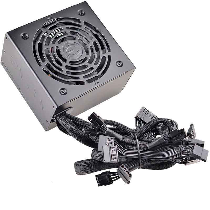 Fuente de Poder PC 700W Gamer EVGA 80 Plus Bronze 100-BR-0700-K1 