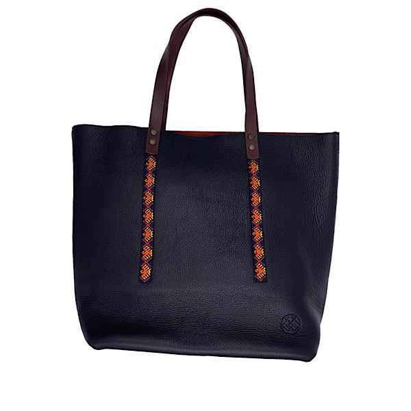 Bolsa Negra Con Artesanía