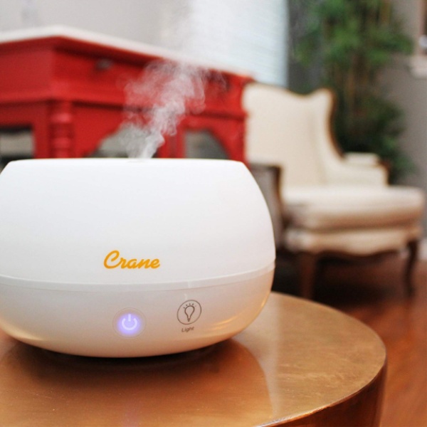 Humidificador Y Difusor De Aroma Blanco Modelo Personal Marca CRANE 