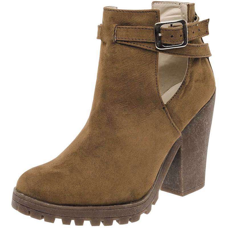 botas nike color camel