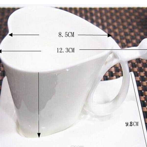 Taza De Cerámica Con Forma De Corazón Con Base Y Cuchara S