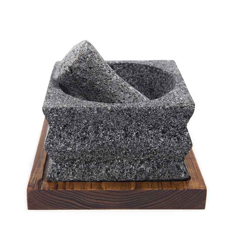 Molcajete Artesanal Juárez Piedra Volcánica Base Madera