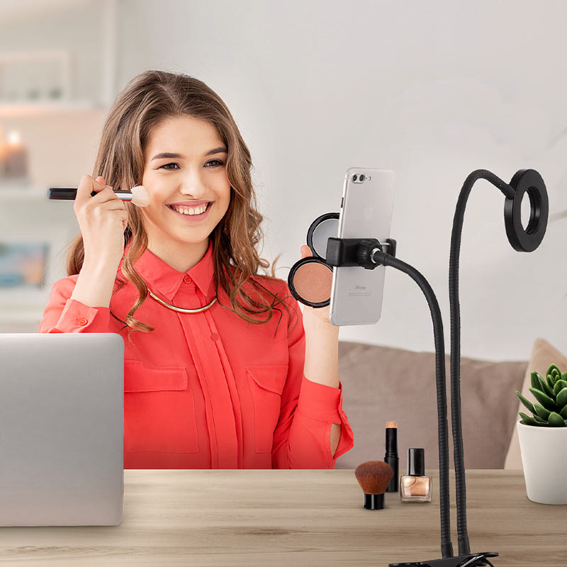 Soporte para Celular Tipo Selfie con Aro de Luz LED Redlemon.
