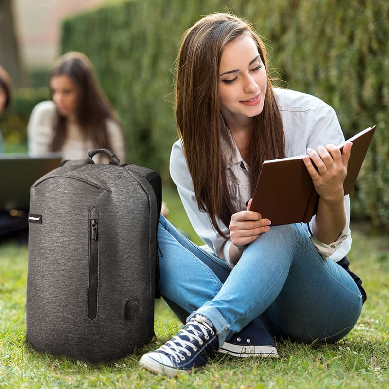 Mochila Antirrobo Impermeable para Laptop Puerto USB Redlemon