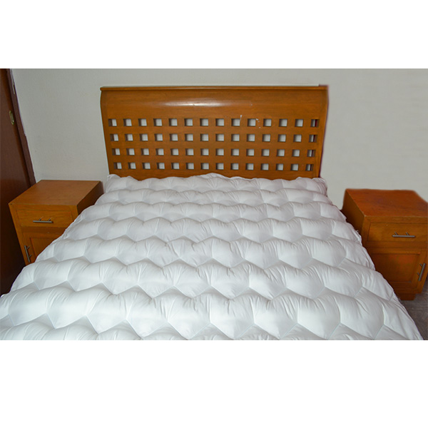 Cubre Colchón Zigzag Acolchado Matrimonial