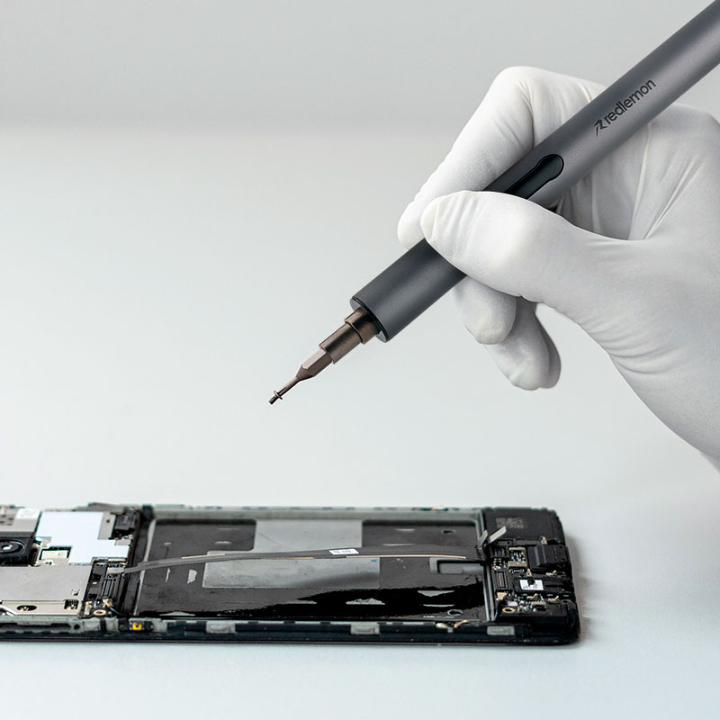 Desarmador Eléctrico 20 Puntas Magnéticas Portátil Redlemon.