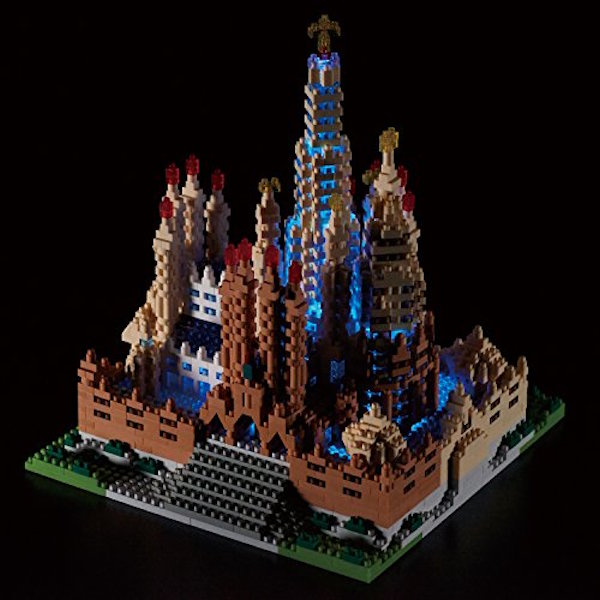 Nanoblock Sagrada Familia Grande Delux