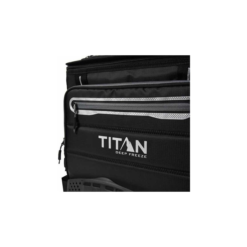 Mochila Térmica Plegable Para 40 Latas Titan 1330878 CST