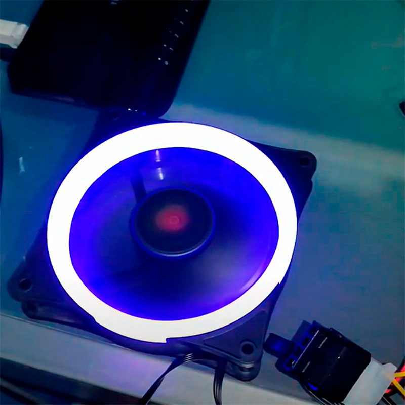 Ventilador gamer Yeyian Typhoon Serie 1200 para Gabinete