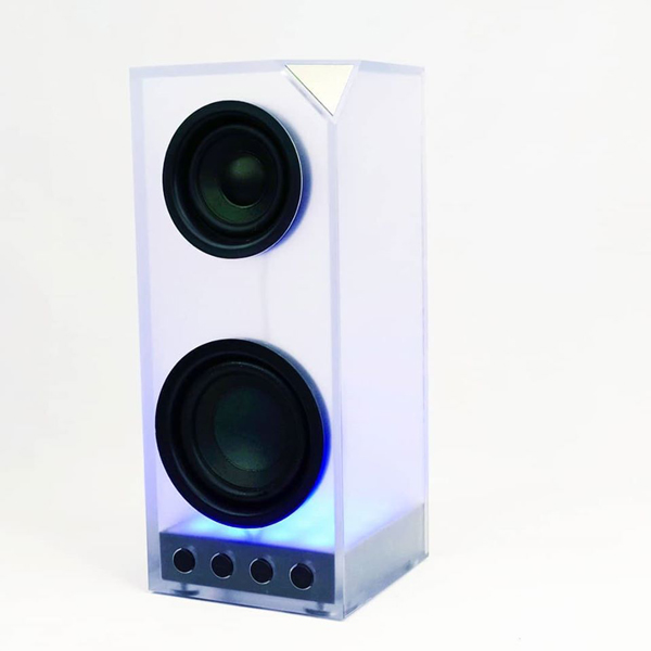 Kk Bocina Transparente Con Luz Recargable Wireless Bass M6