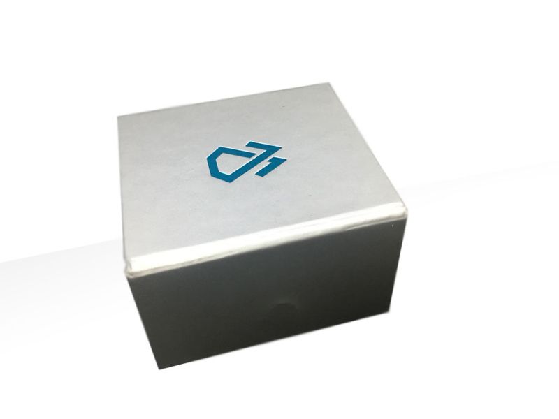 Arete para Mujer con Cristal Fino Europeo en forma de Cuadrado, Bañado en Oro 14k, Arete Elegante y Brillante, Aretes de Mujer de Moda, Joyería para Mujer de Moda, Regalo especial