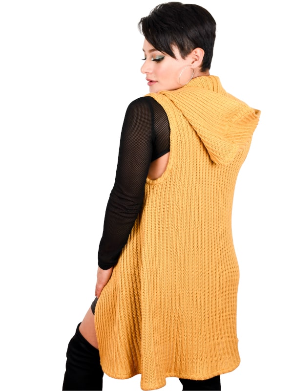 Chaleco con gorro para Mujer By Zuio-Mostaza