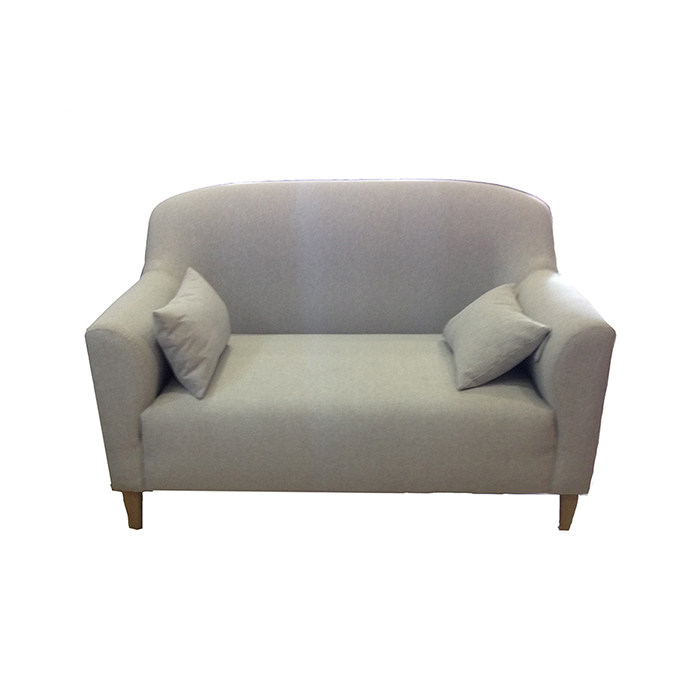LOVE SEAT para SALA MODERNO,modelo VALENTINO  marca POLTRONE