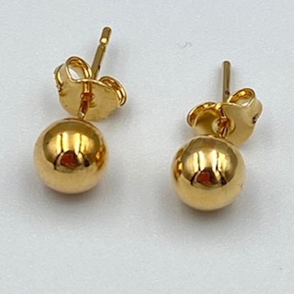 Aretes Bolita Dorada-Baño de Oro 18K