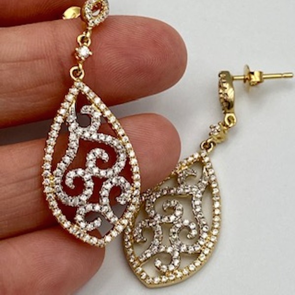 Aretes Fiesta-Baño de Oro 18K