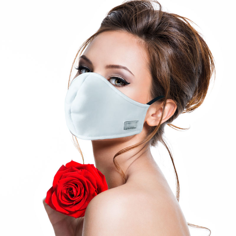 Cubrebocas mascarillas NATURE GARTEN 2 PZ ANTI-MICROBIANAS CON FIBRA DE PLATA blanco con abstract