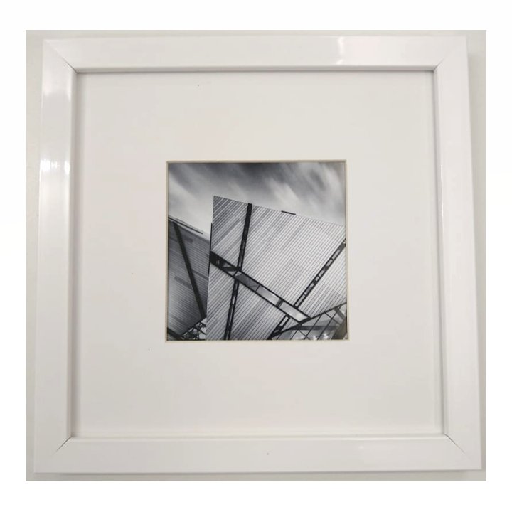 Set de 9 marcos color blanco con Maria Luisa y cristal PASPARTÚ FRAMES