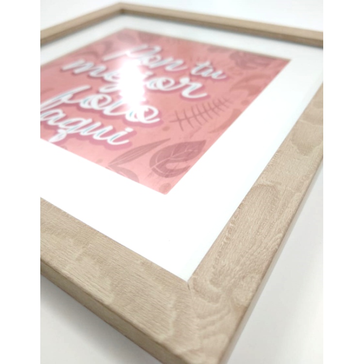 Set de 9 marcos color Maple Claro con Maria Luisa y cristal PASPARTÚ FRAMES