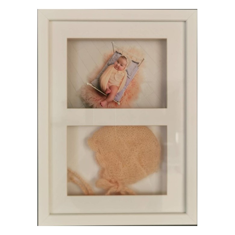 Hermoso Marco tipo caja para recuerdo y fotografia color blanco